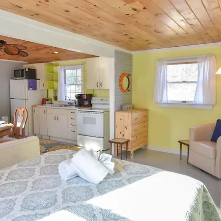 Bright Cottage Close To Bayside Beaches Eastham Exterior photo