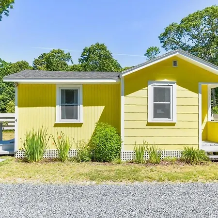 Bright Cottage Close To Bayside Beaches Eastham Exterior photo