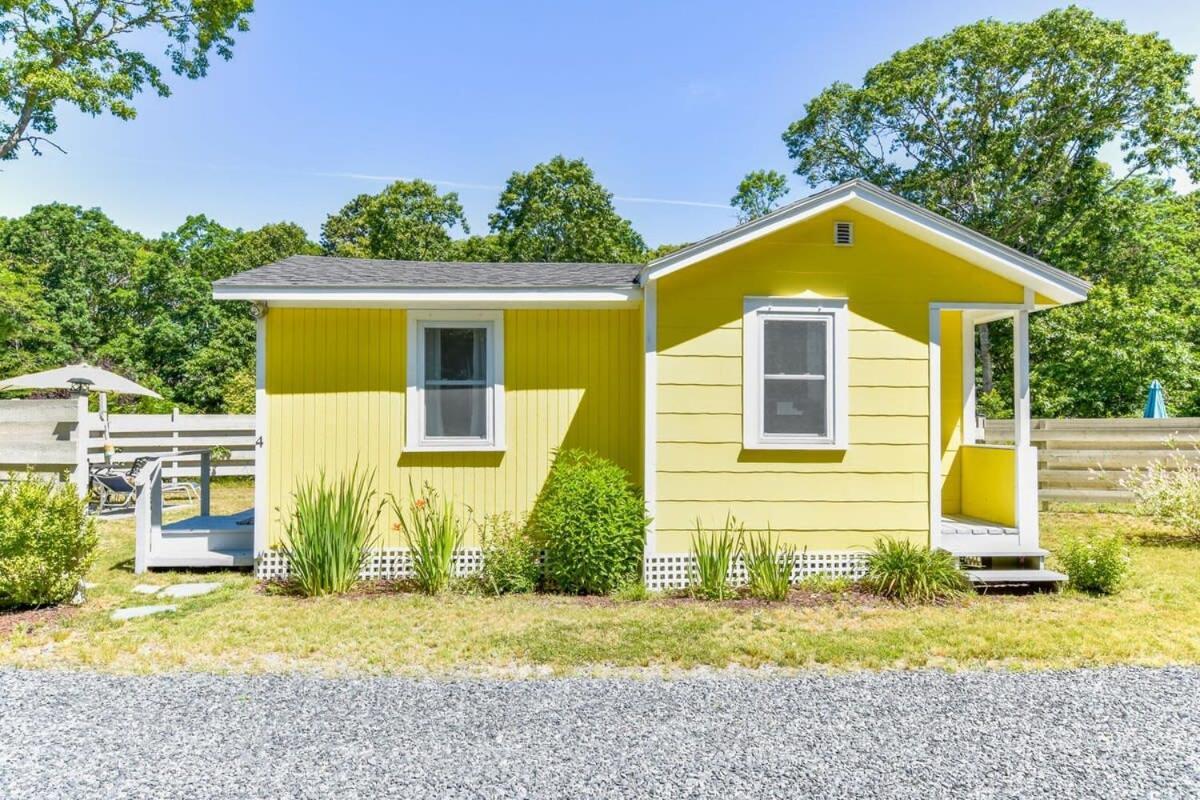 Bright Close To Bayside Beaches